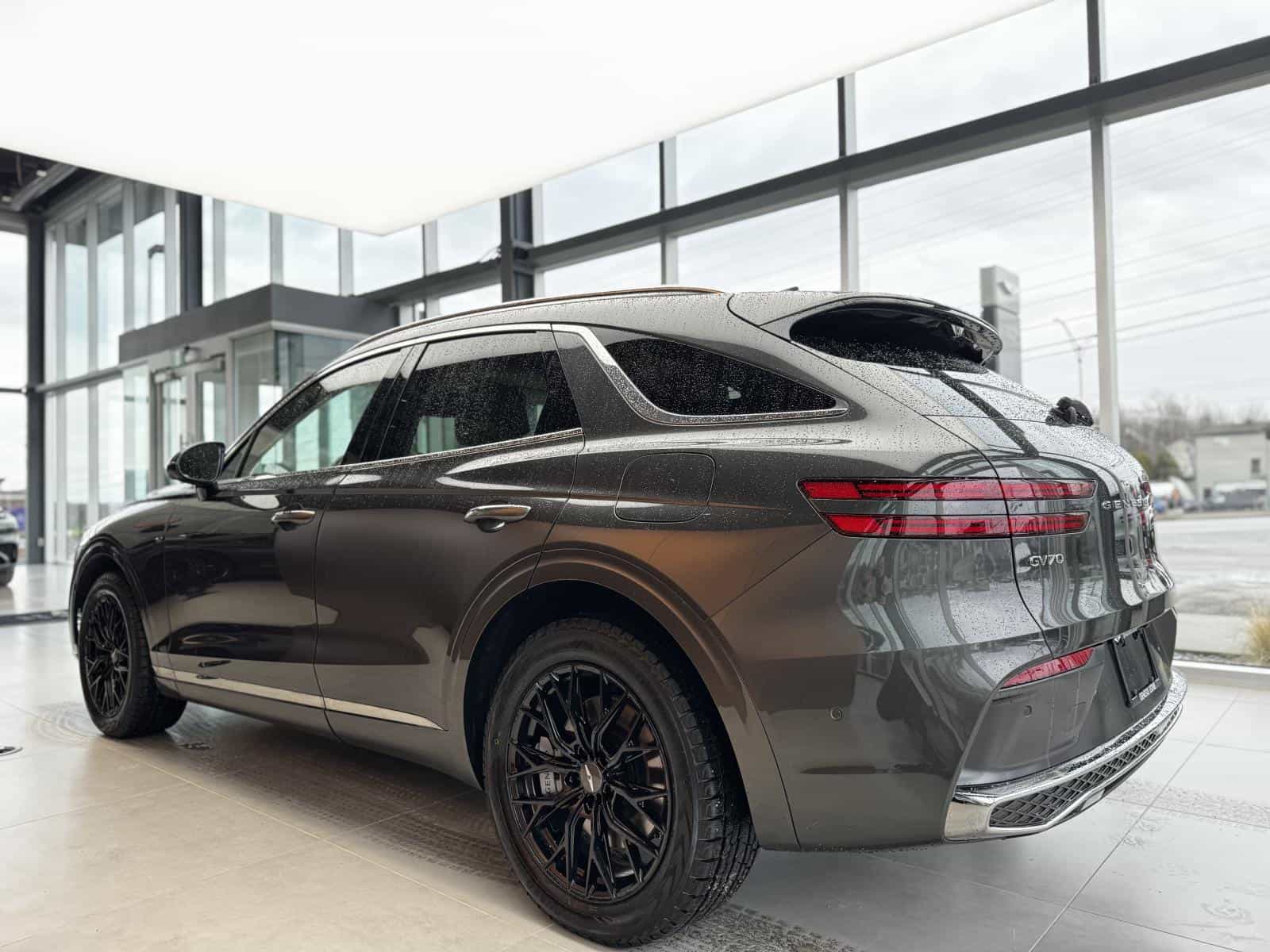 Image 5 Genesis GV70 Prestige 2.5T 2026