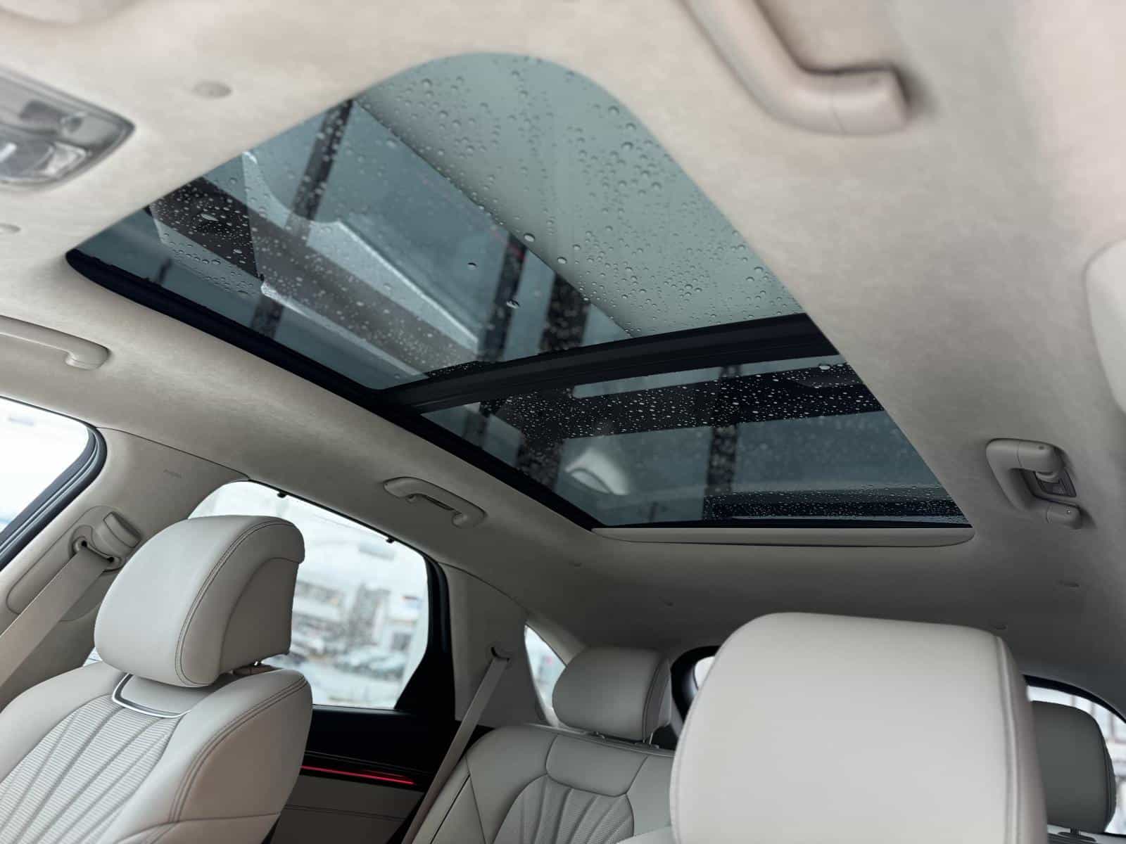 2026 Genesis GV70 Prestige 2.5T - Image 14