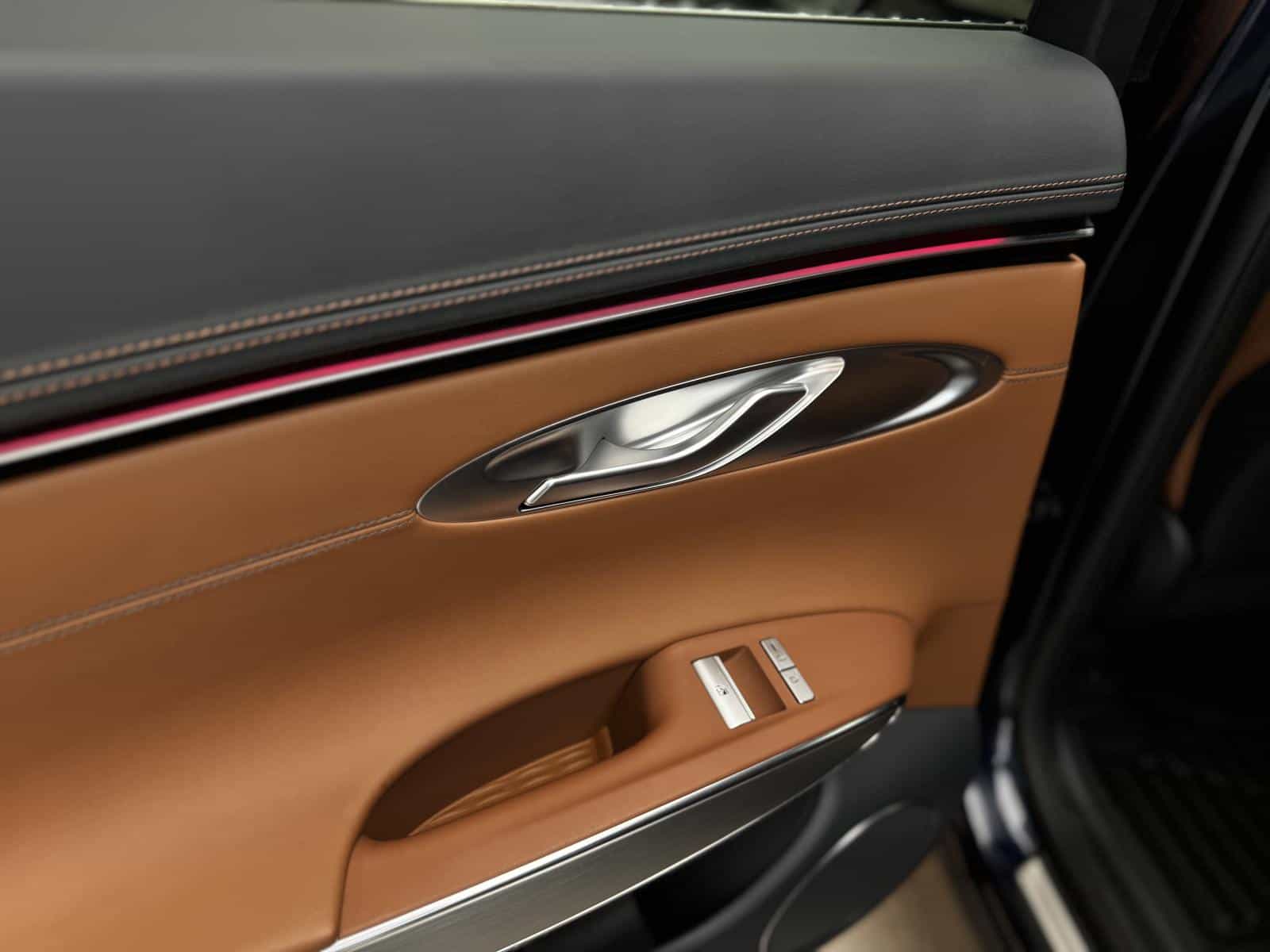 2026 Genesis GV70 Advanced Tech 2.5T - Image 9