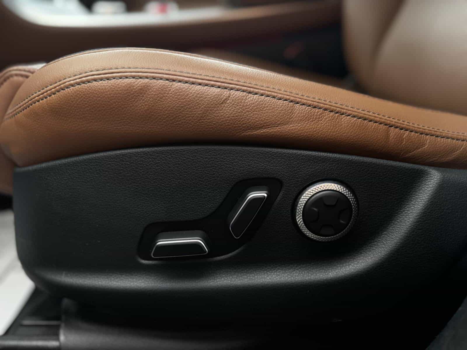 2026 Genesis GV70 Advanced Tech 2.5T - Image 13