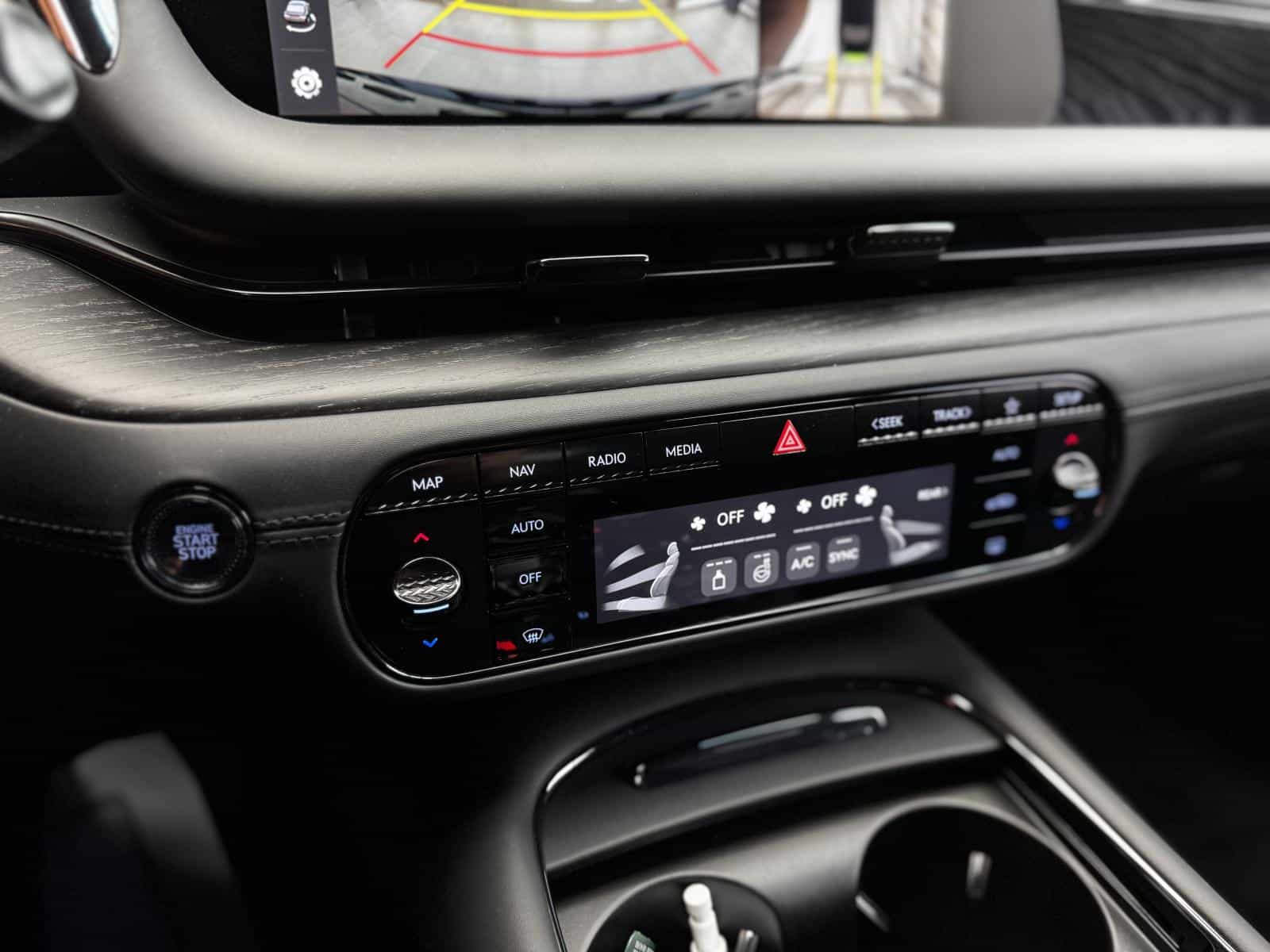 Image 21 Genesis G90 e-SC Prestige Black 2026