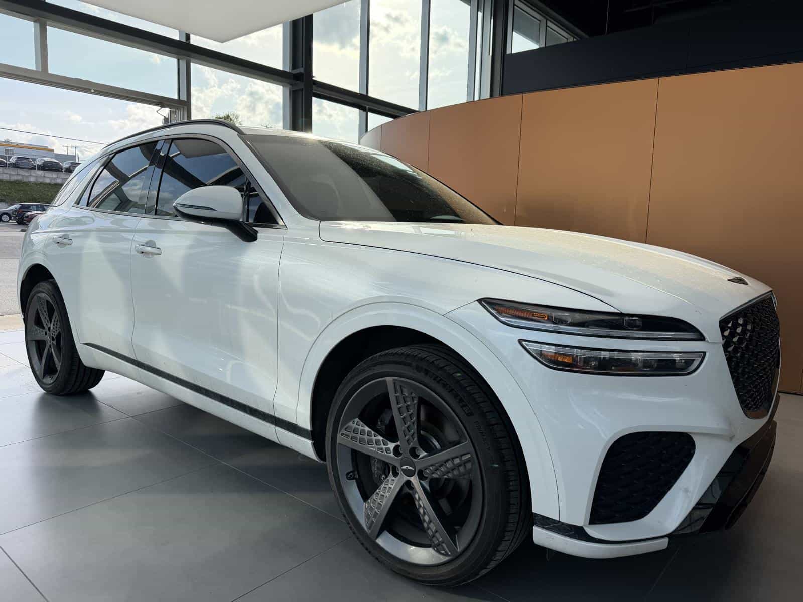 Image 1 Genesis GV70 3.5T Sport 2022