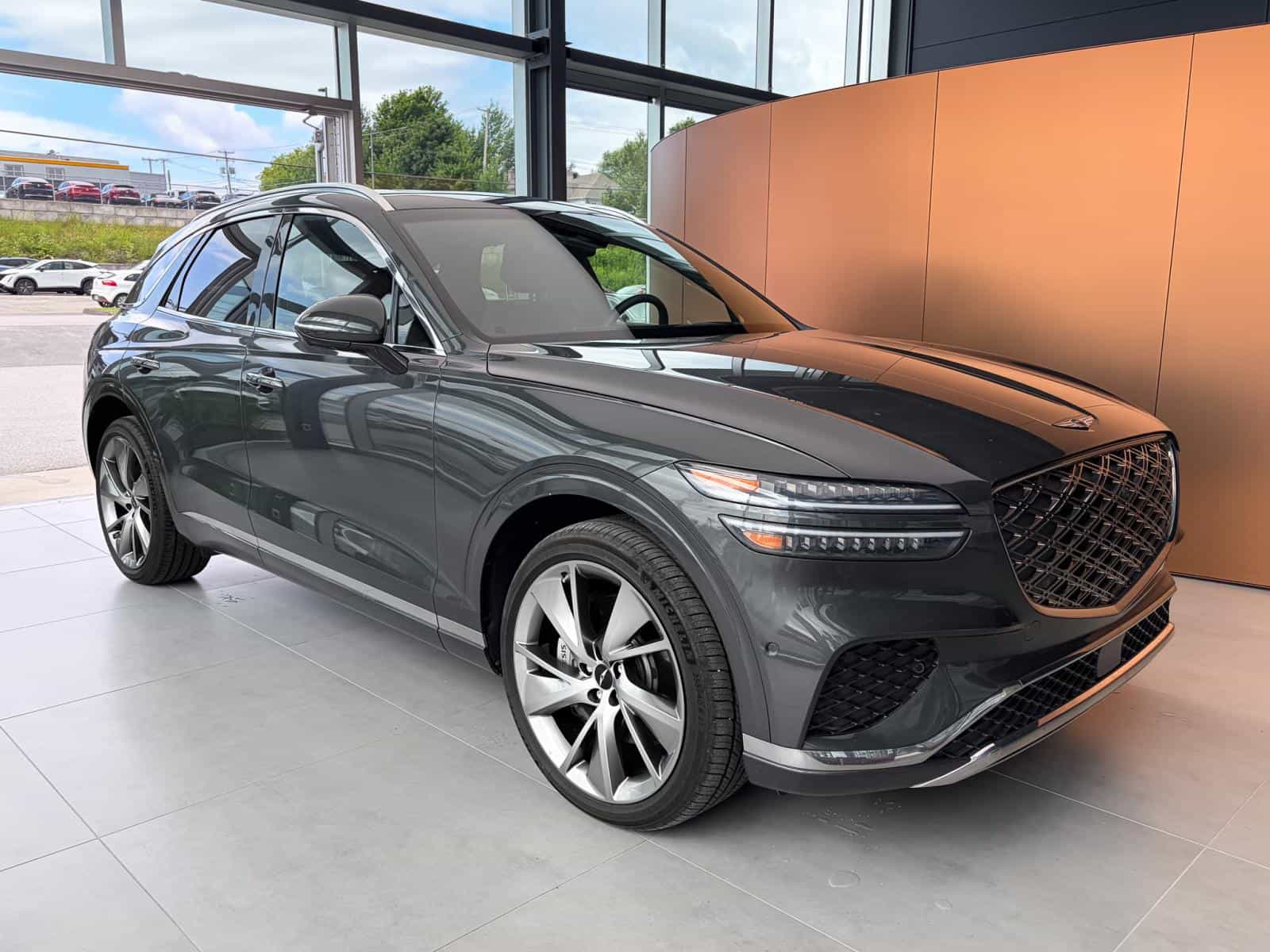 2026 Genesis GV70 Prestige 2.5T - Image 1