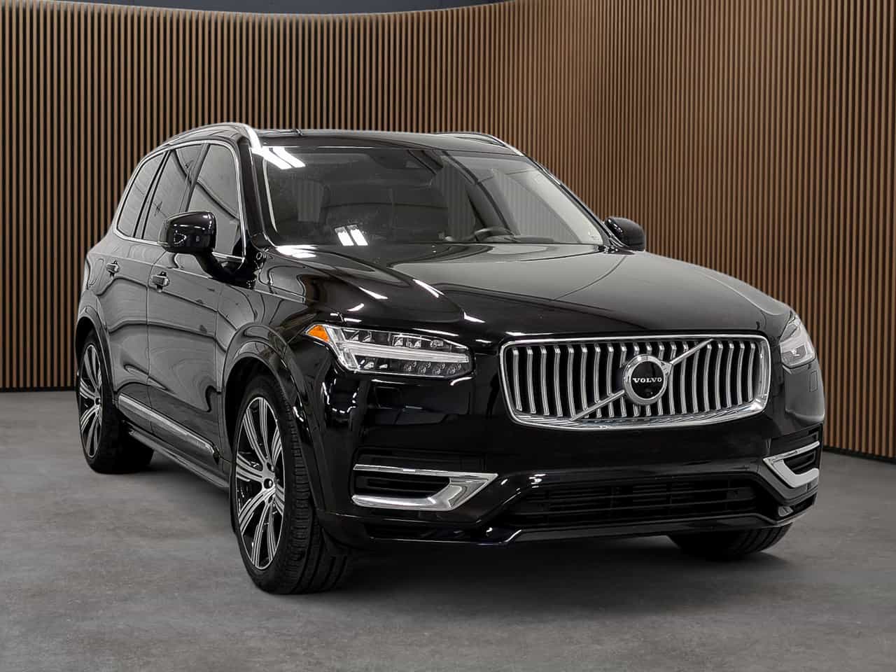 2022 Volvo XC90 Recharge Inscription - Image 3