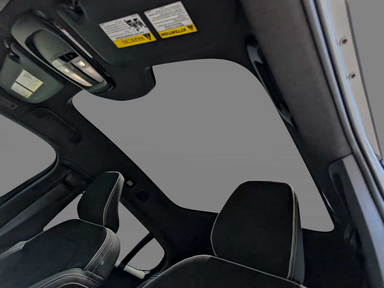 2022 Volvo C40 Recharge Ultimate - Image 10