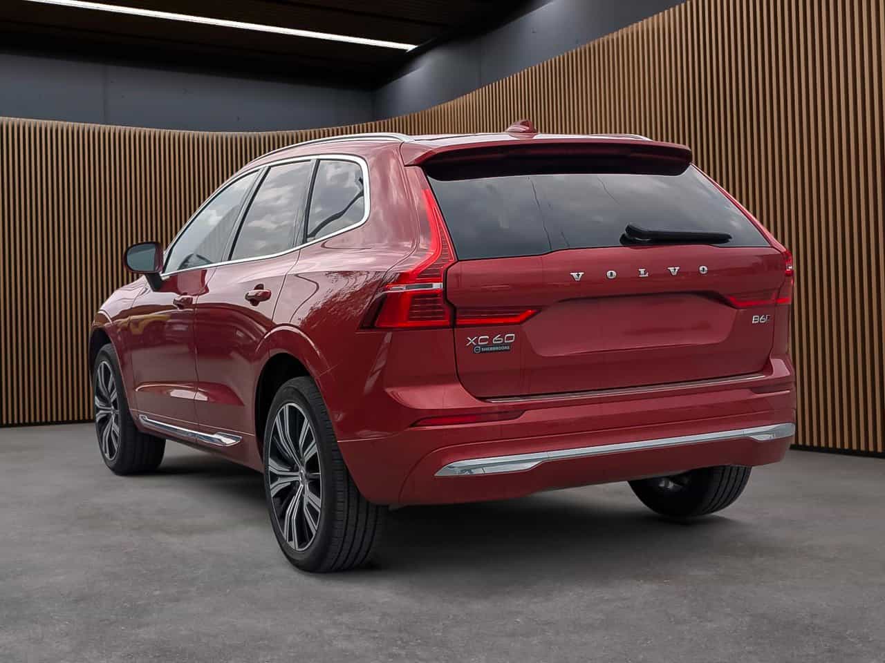 2023 Volvo XC60 Plus B6 - Image 3