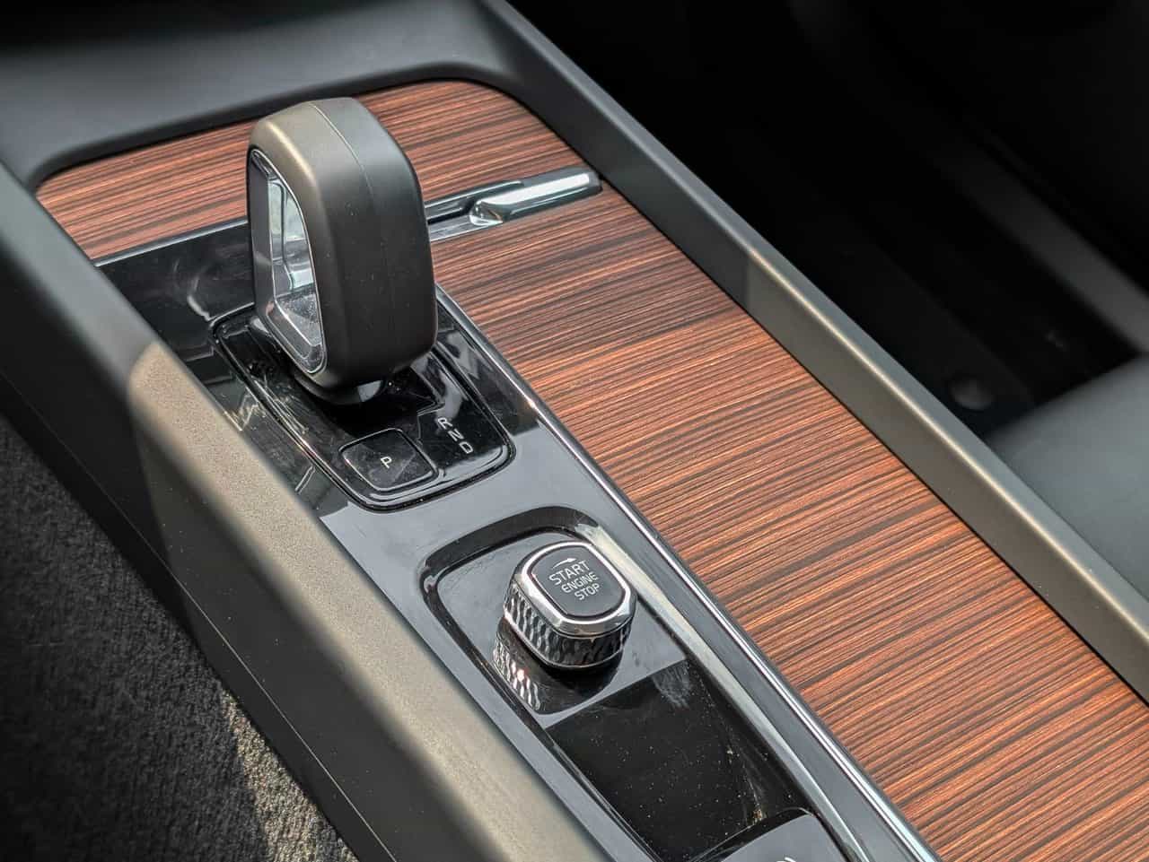 2023 Volvo XC60 Plus B6 - Image 19