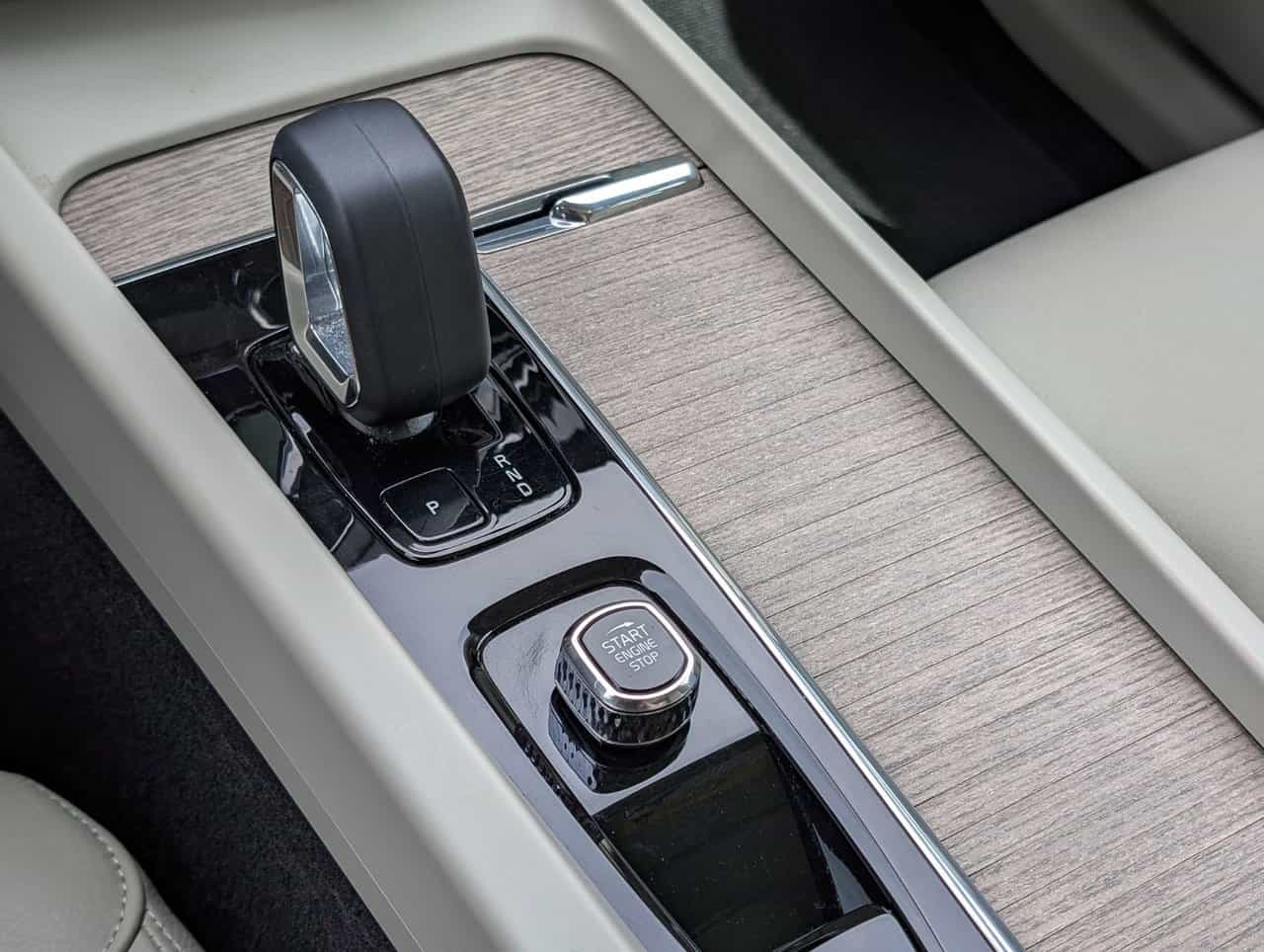 2023 Volvo XC60 Plus B6 - Image 20