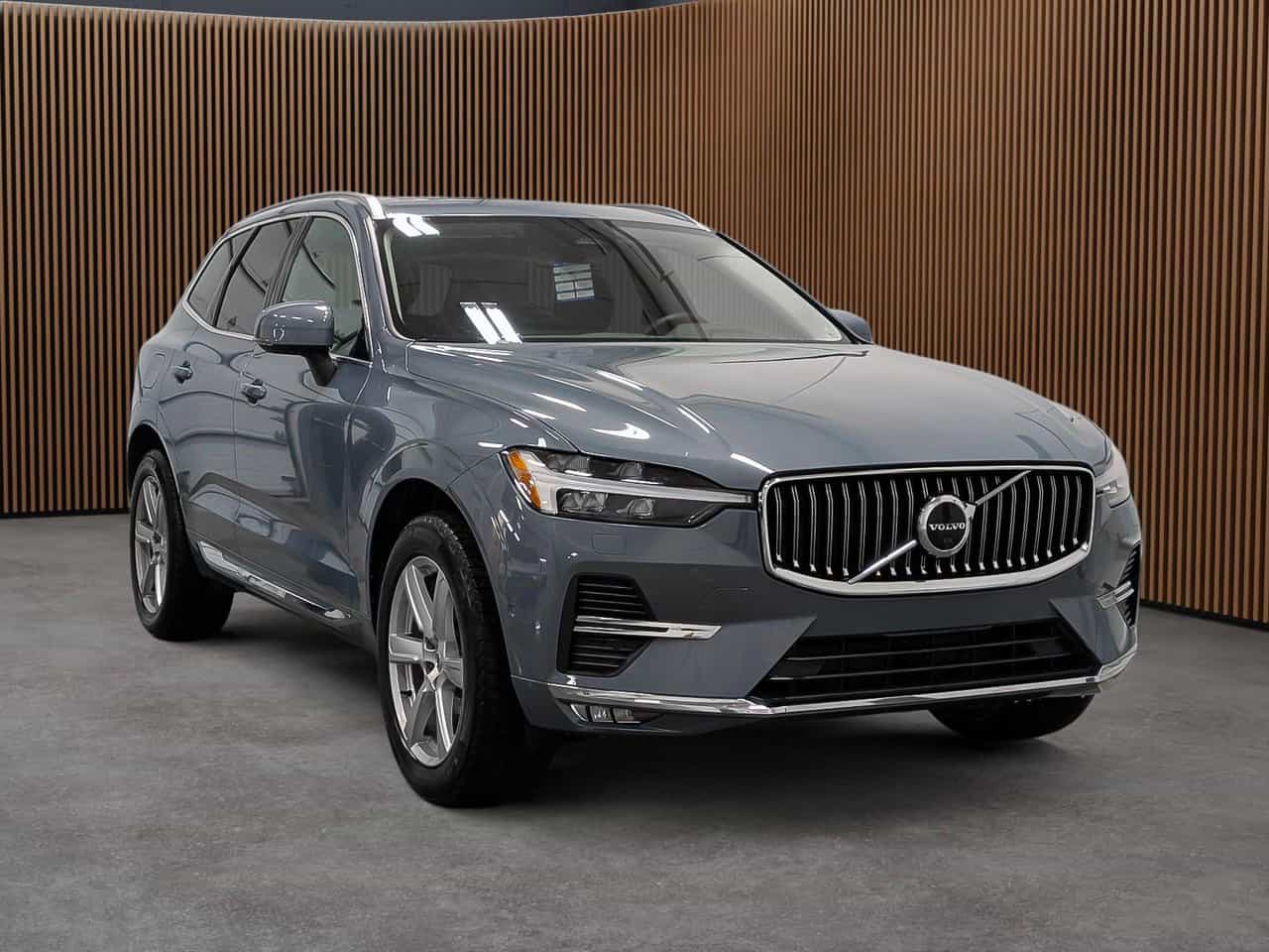 2023 Volvo XC60 Plus B6 - Image 3
