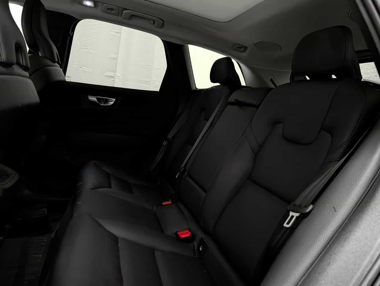 Image 11 Volvo XC60 Plus B6 2023