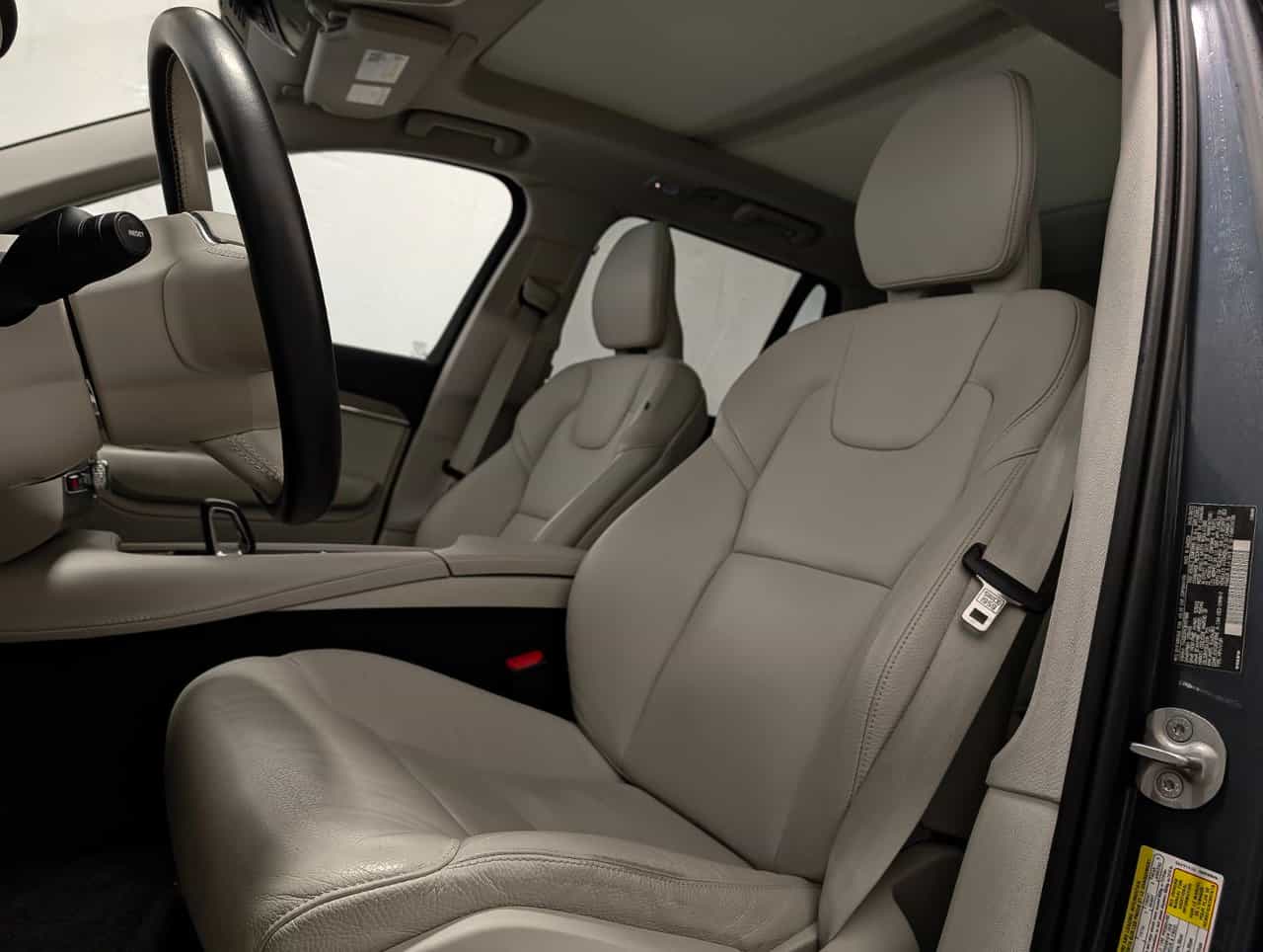 Image 8 Volvo XC90 B6 - Core 2024