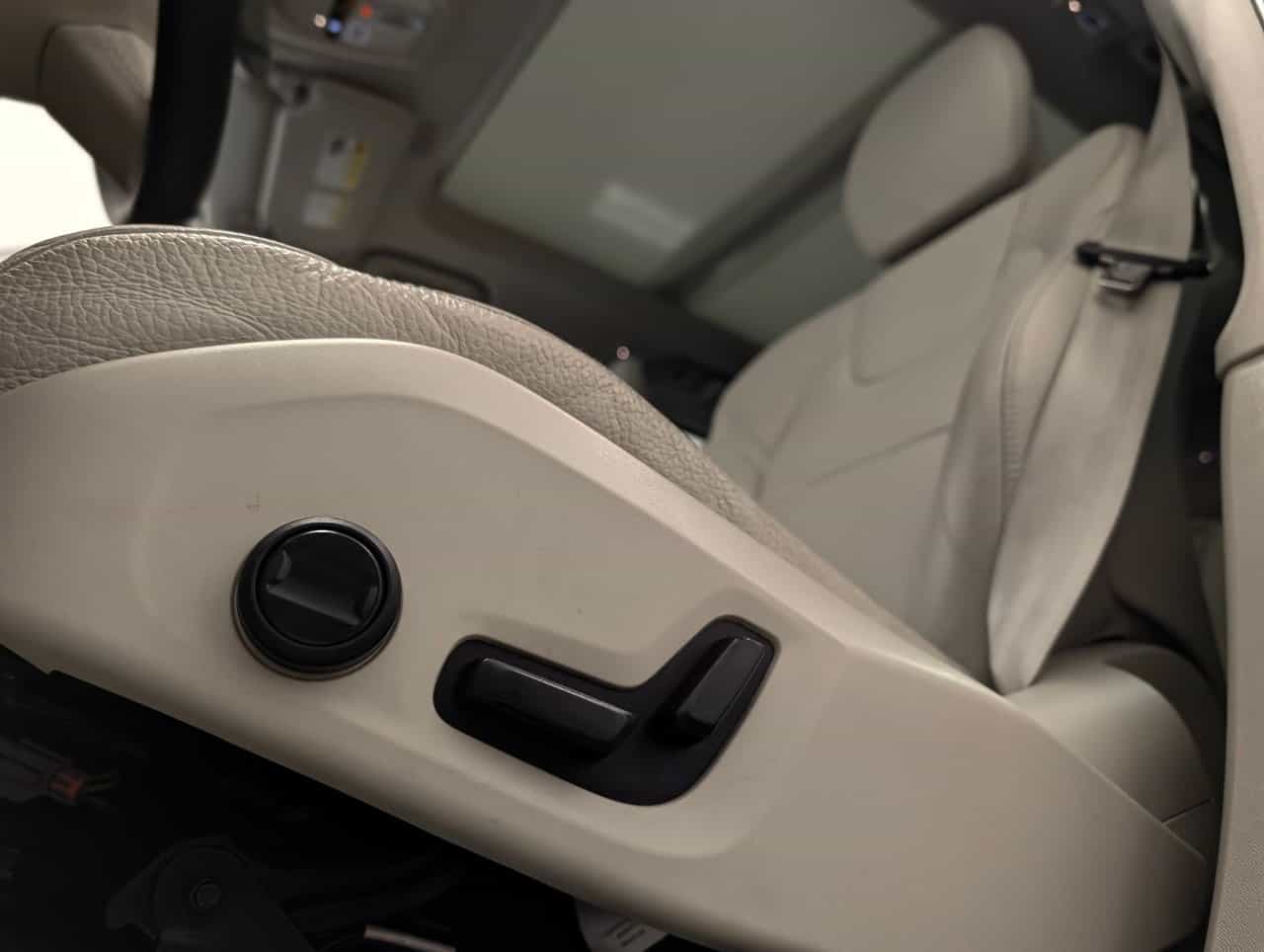 2024 Volvo XC90 B6 - Core - Image 9