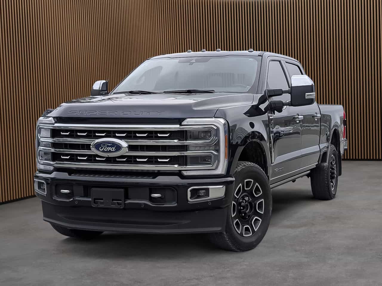 Image 1 Ford F250 4x4 - Crew Cab Platinum - 160 WB 2023