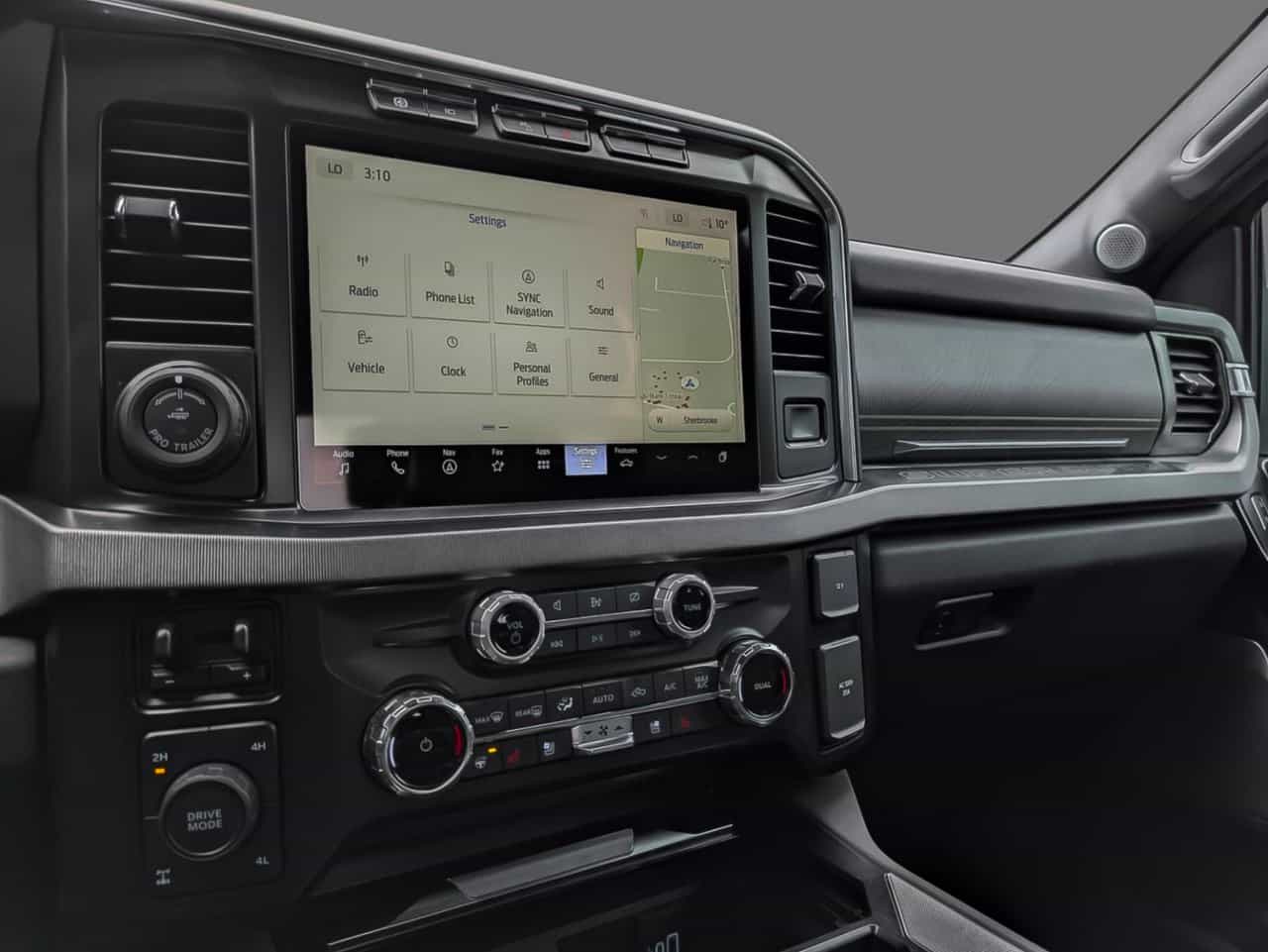 Image 16 Ford F250 4x4 - Crew Cab Platinum - 160 WB 2023