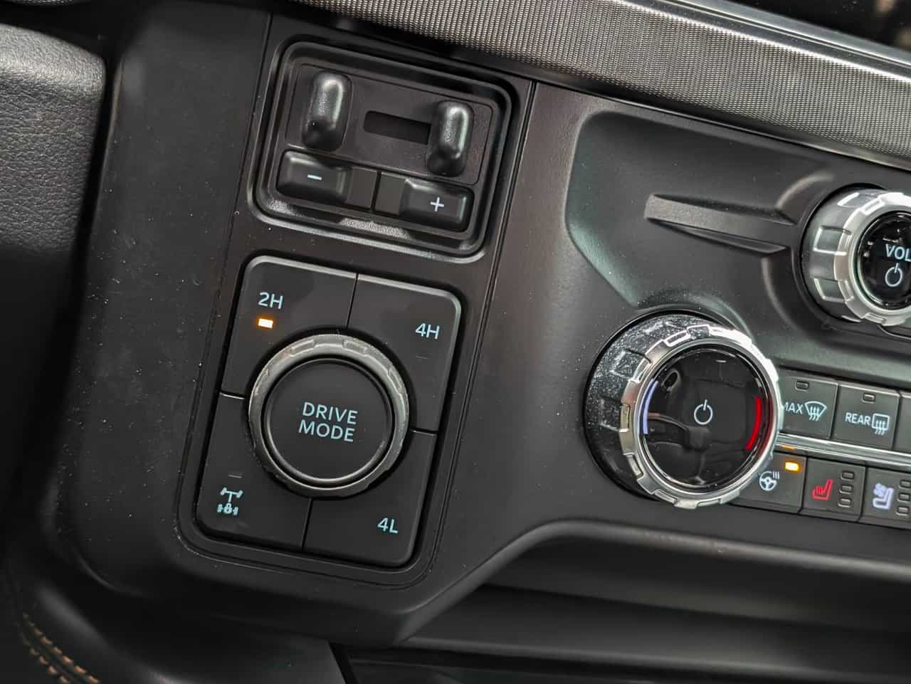 Image 21 Ford F250 4x4 - Crew Cab Platinum - 160 WB 2023