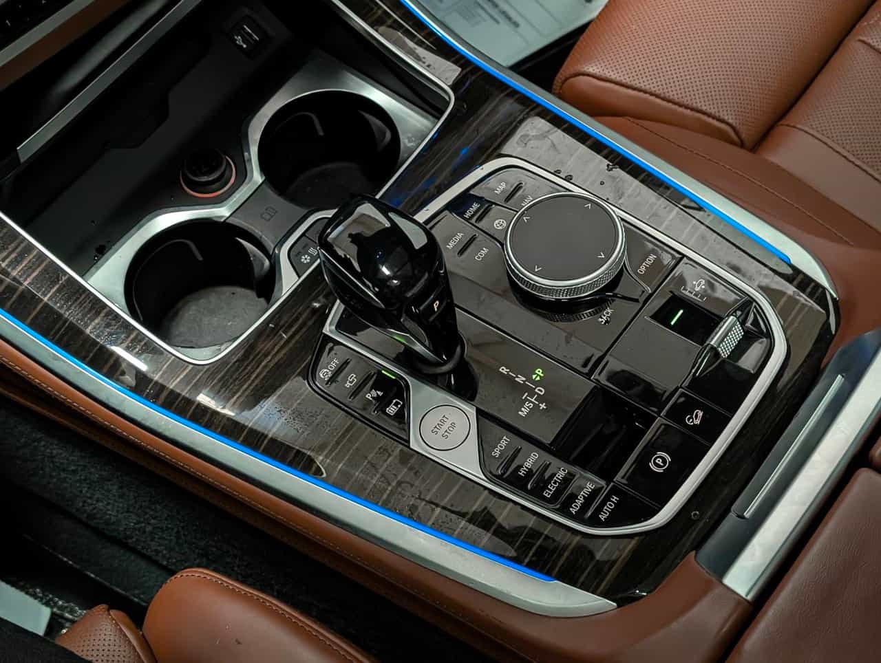 2021 BMW X5 xDrive45e - Image 18