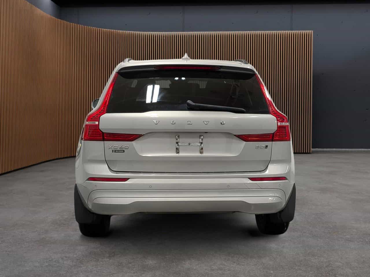 Image 5 Volvo XC60 Momentum 2022