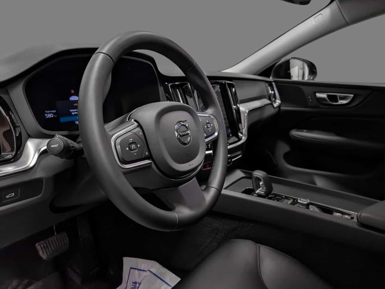 Image 8 Volvo S60 B5 - Core 2024