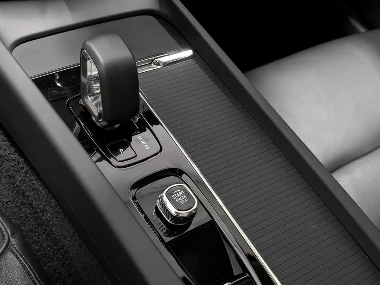 Image 19 Volvo S60 B5 - Core 2024