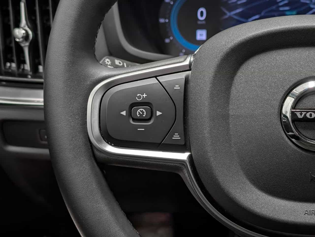 2024 Volvo S60 B5 - Core - Image 21