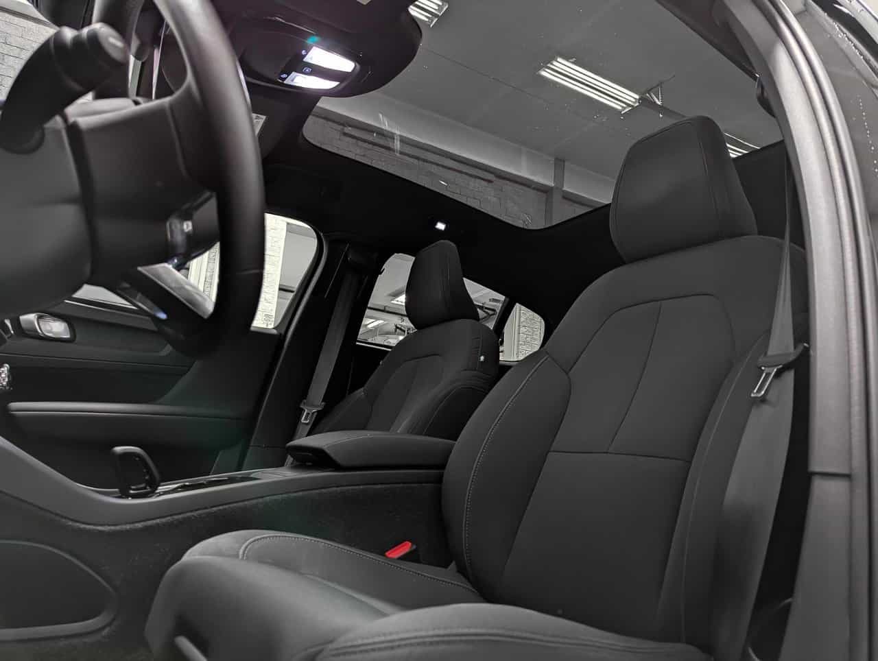 2024 Volvo C40 Recharge Core - Image 8