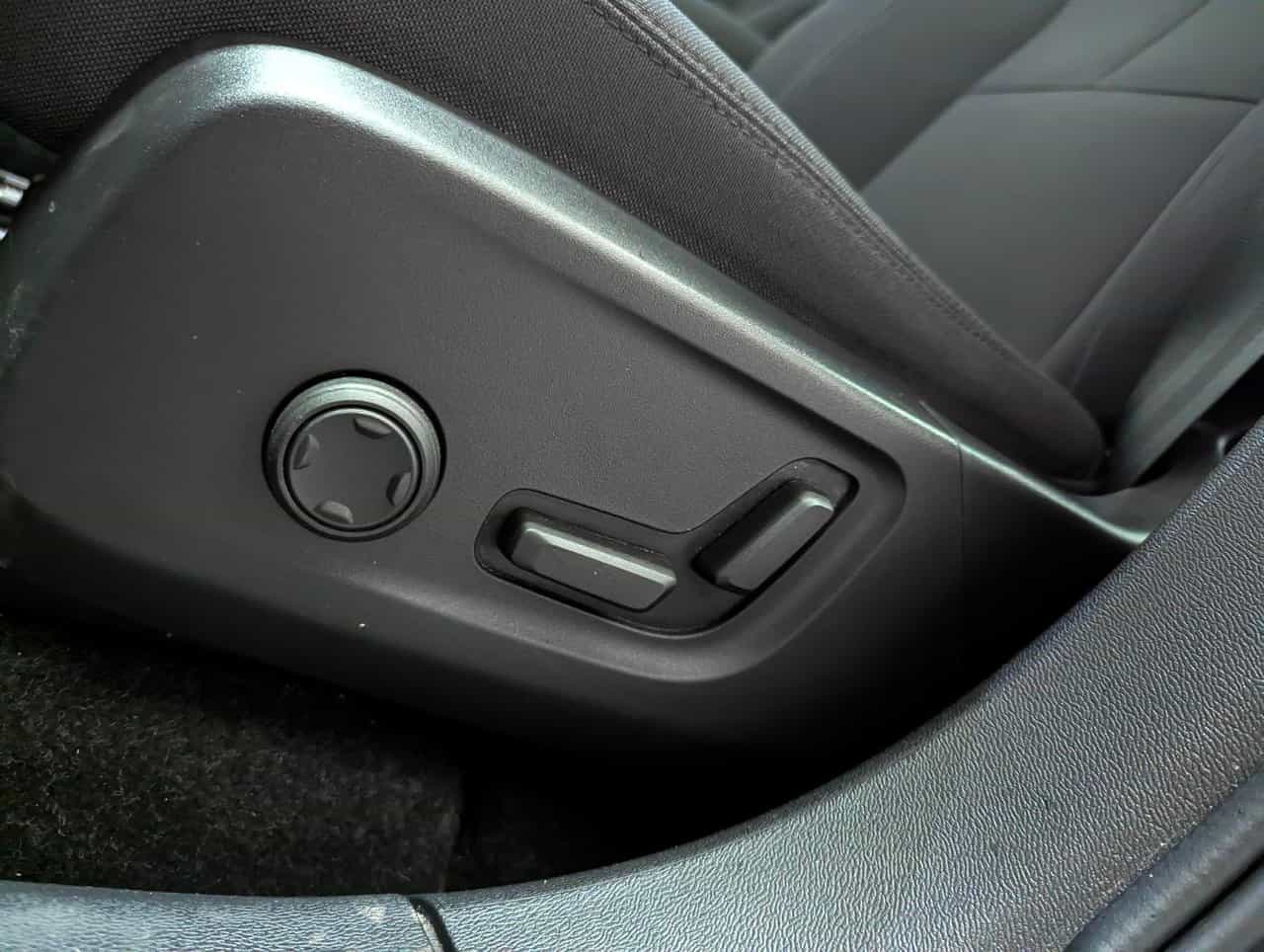 2024 Volvo C40 Recharge Core - Image 10