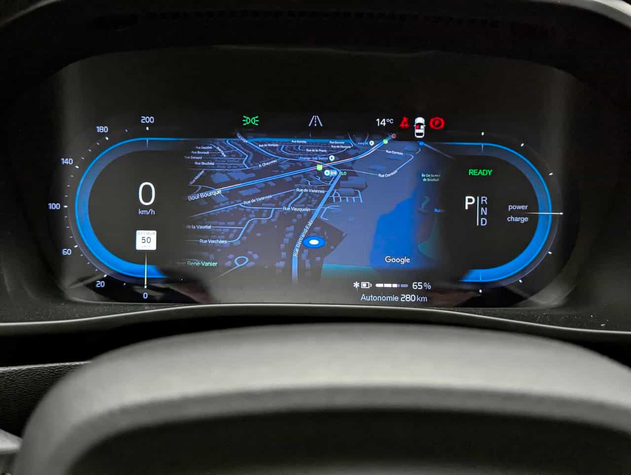 2024 Volvo C40 Recharge Core - Image 19