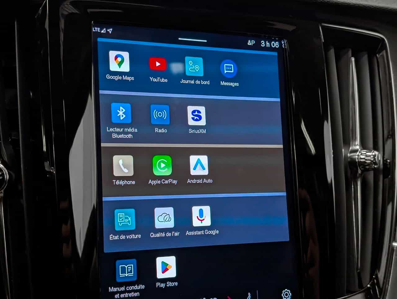 2025 Volvo V90 Cross Country B6 - CC Plus - Image 25