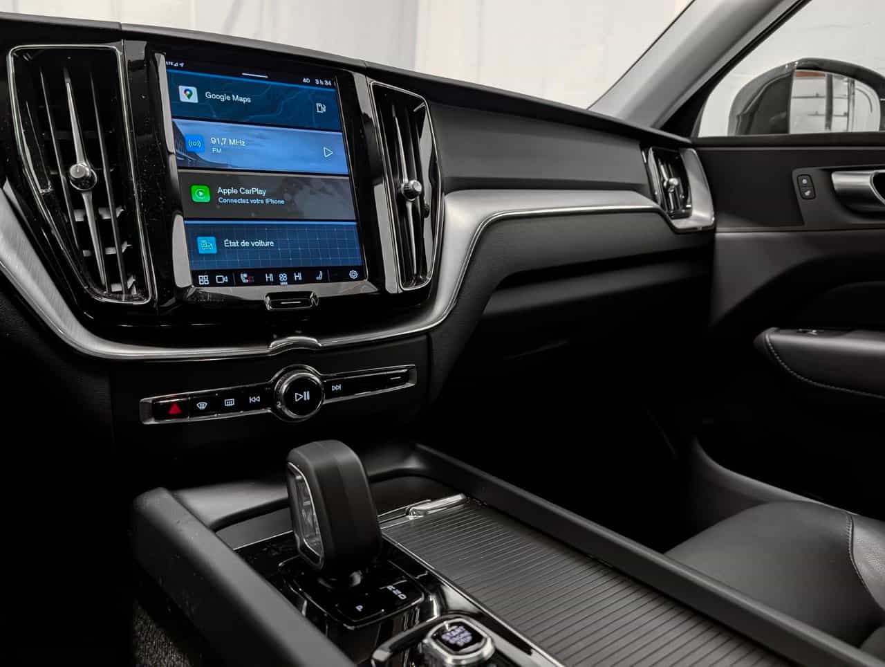 Image 13 Volvo XC60 Core B6 2023