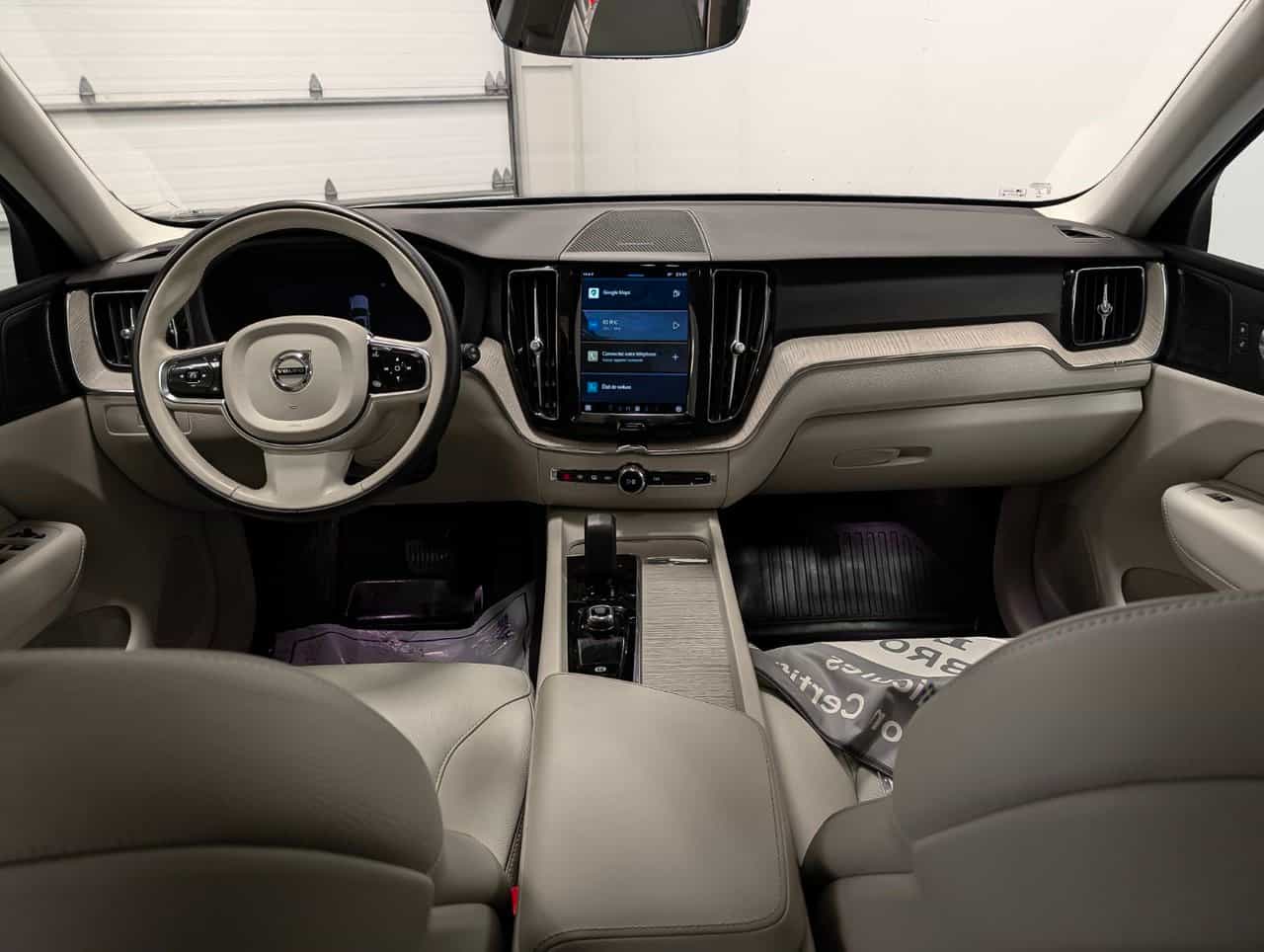 Image 13 Volvo XC60 Plus Dark B6 2023