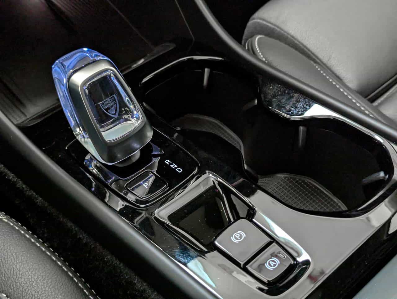 Image 24 Volvo XC40 B5 - Plus 2025