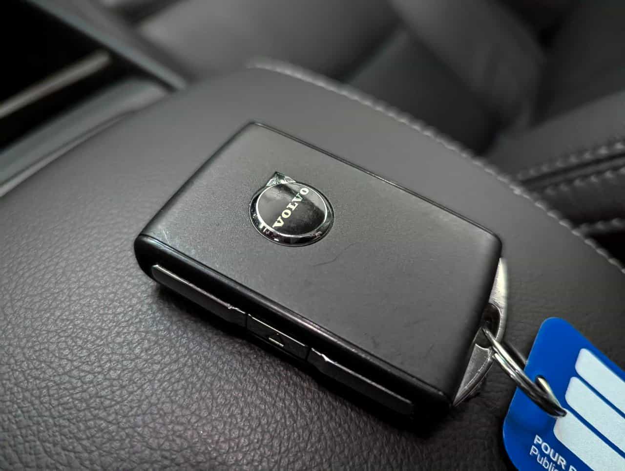 2025 Volvo XC40 B5 - Plus - Image 27