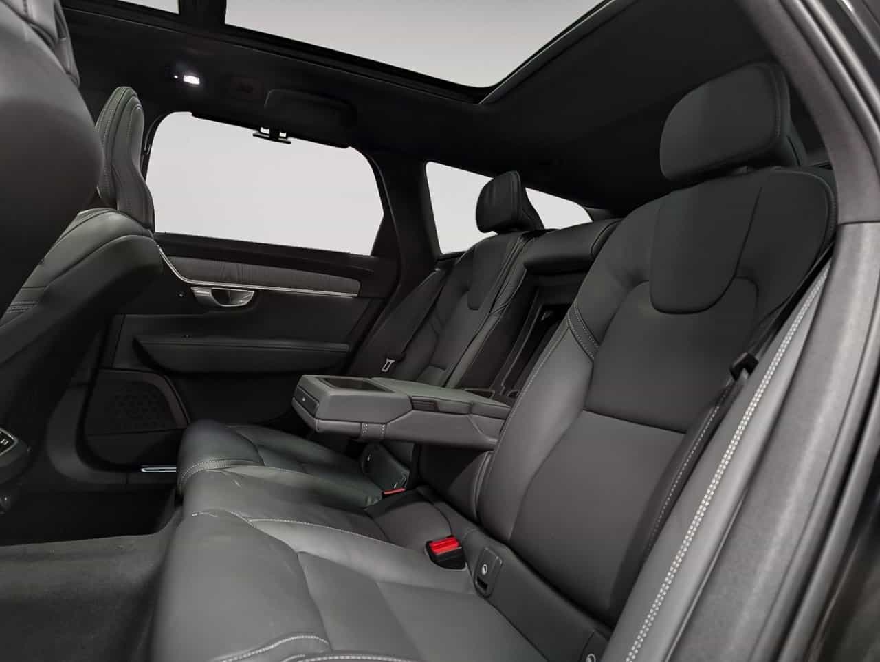 Image 11 Volvo V90 Cross Country CC B6 2022