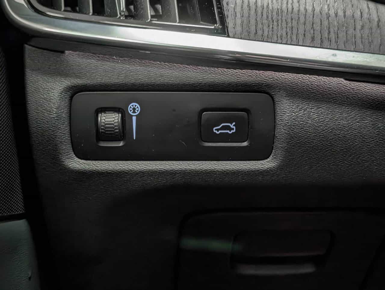 2022 Volvo V90 Cross Country CC B6 - Image 22