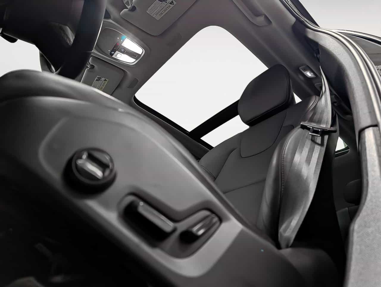 2025 Volvo XC60 B5 - Core - Image 10