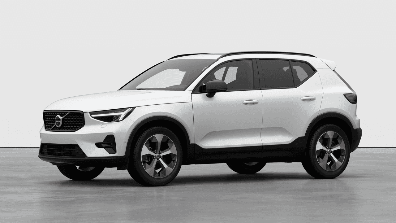 Image 1 Volvo XC40 B5 - Plus 2026