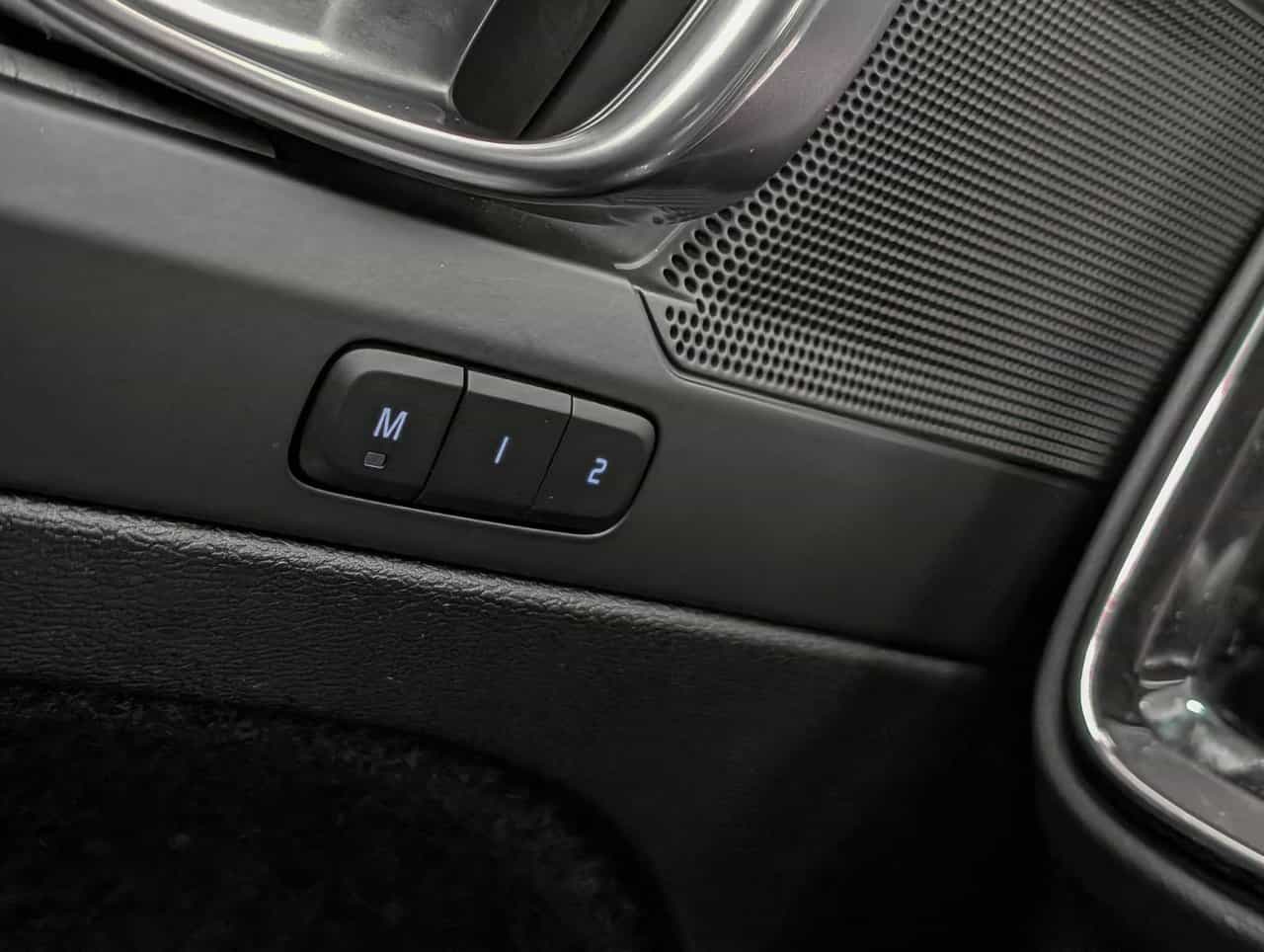 Image 25 Volvo XC40 B5 - Plus 2025