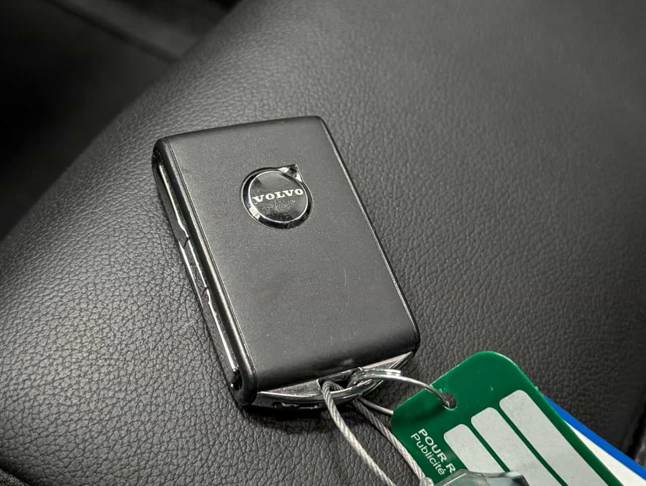 2025 Volvo XC40 B5 - Plus - Image 26