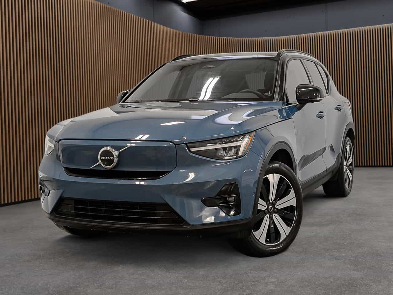2023 Volvo XC40 Recharge Plus - Image 1
