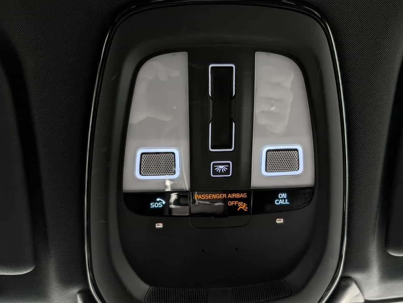 2022 Volvo XC60 Inscrptn Expr Rchrg - Image 25