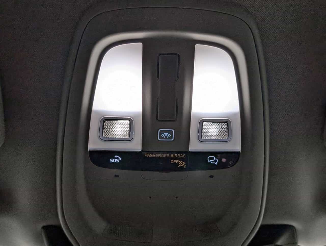 2025 Volvo XC90 T8 AWD Ultra Bright Theme 7-Seater - Image 23