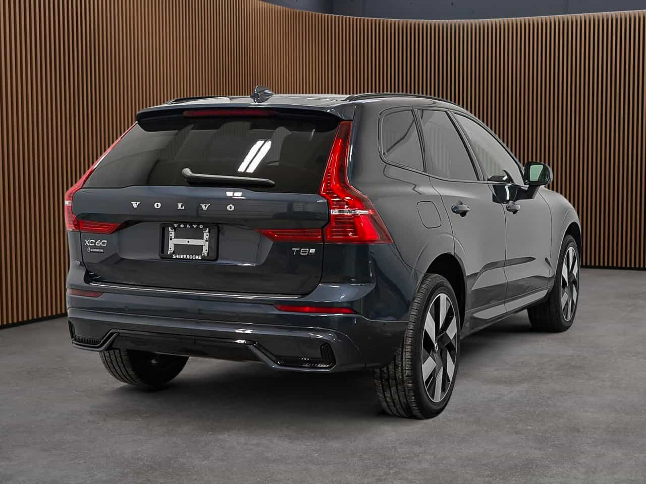 2025 Volvo XC60 Recharge Ultra - Image 6