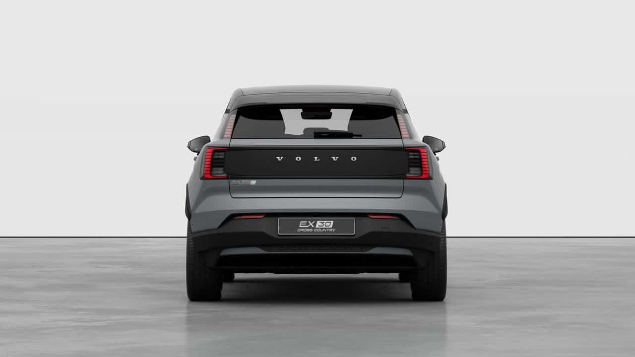 Image 6 Volvo EX30 Twin Motor Performance AWD Ultra Cross Country 2026
