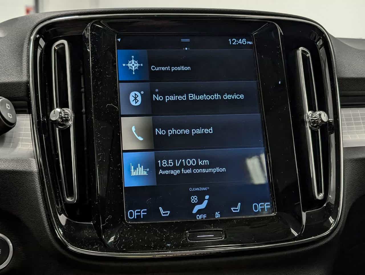 Image 13 Volvo XC40 Momentum 2020