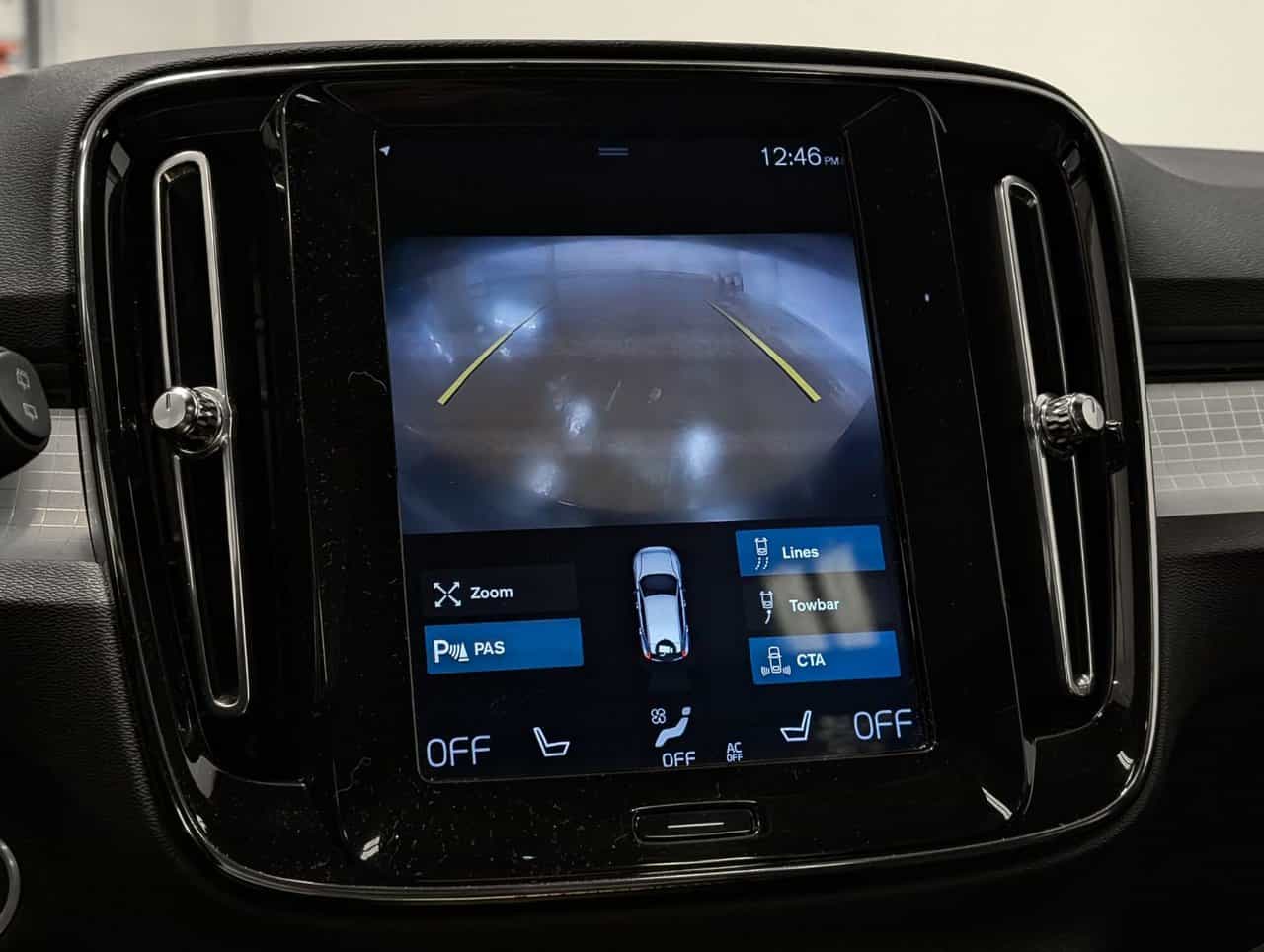 Image 14 Volvo XC40 Momentum 2020