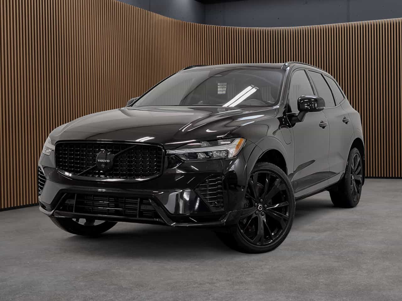 2024 Volvo XC60 Recharge Ult Blk Ed - Image 1
