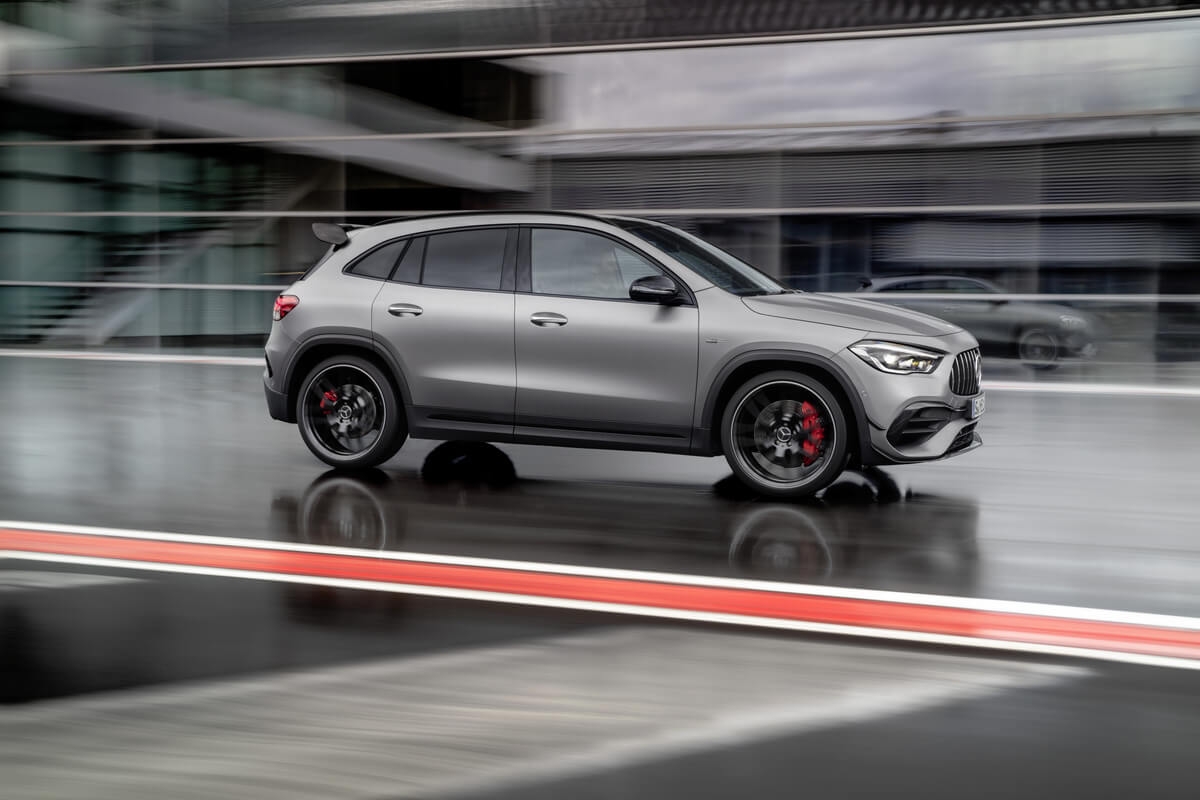Mercedes amg gla 45 4matic 02
